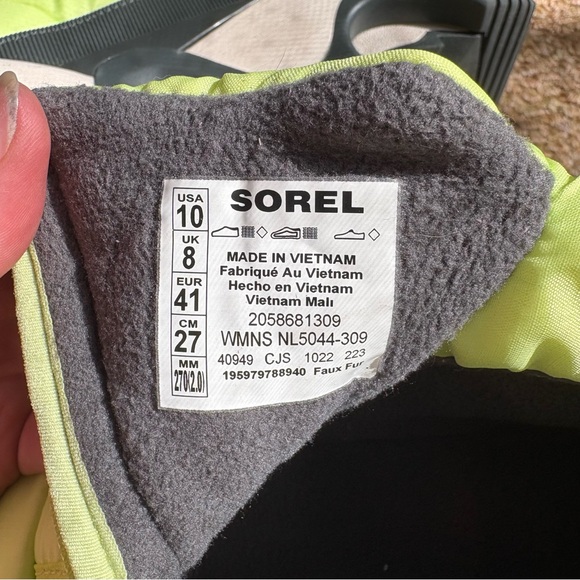 Sorel KINETIC™ Impact Women's Puffy Zip Waterproof Boot - Picture 7 of 7